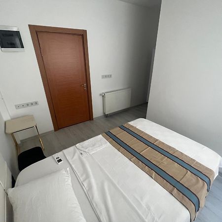 Tuerkmen Hotel อิสตันบูล ภายนอก รูปภาพ